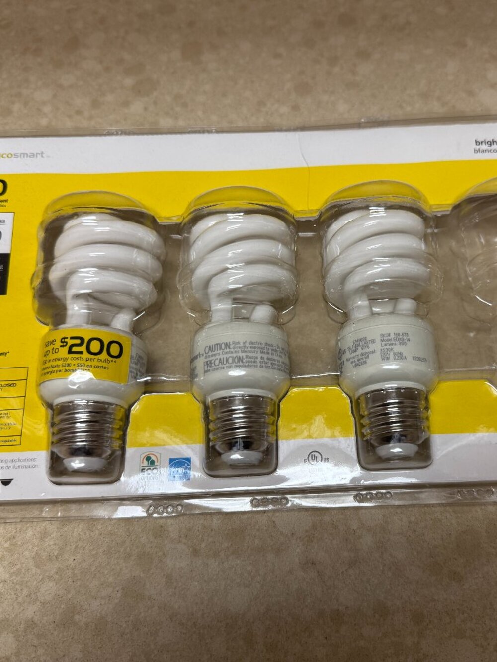 (3) Ecosmart 60 Watt Equivalent Briight White Light Bulbs